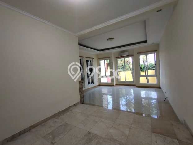 Jual Cepat Rumah Bagus Harga Rp 3.3 M Nego Di Bintaro Jual Cepat Rumah Bagus Harga Rp 3.3 M Nego Di Bintaro