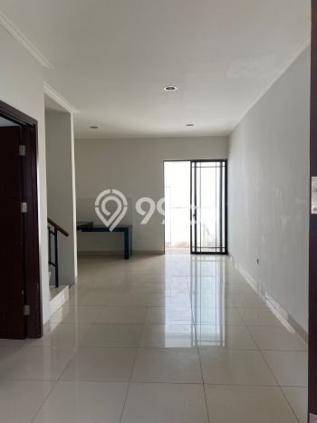 Rumah Premium 3 KT 3 KM di Kompleks Cluster Green Lake City, Jakarta Barat Rumah Premium 3 KT 3 KM di Kompleks Cluster Green Lake City, Jakarta Barat