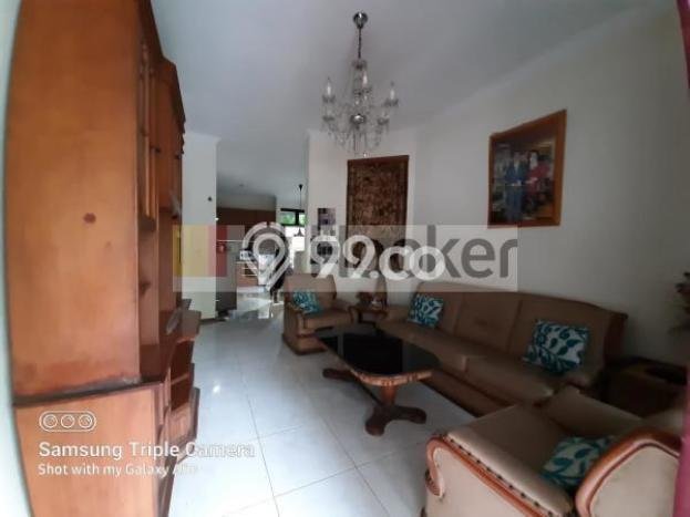 For Sale Rumah Mewah Exclusive di Kelapa Gading, Jakarta Utara For Sale Rumah Mewah Exclusive di Kelapa Gading, Jakarta Utara