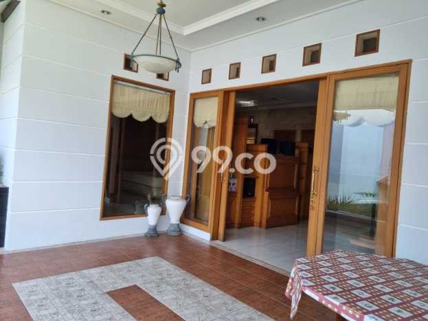 Rumah Mewah LB 330m2 Siap Pakai Desain Elegan di Pasteur, Bandung Rumah Mewah LB 330m2 Siap Pakai Desain Elegan di Pasteur, Bandung