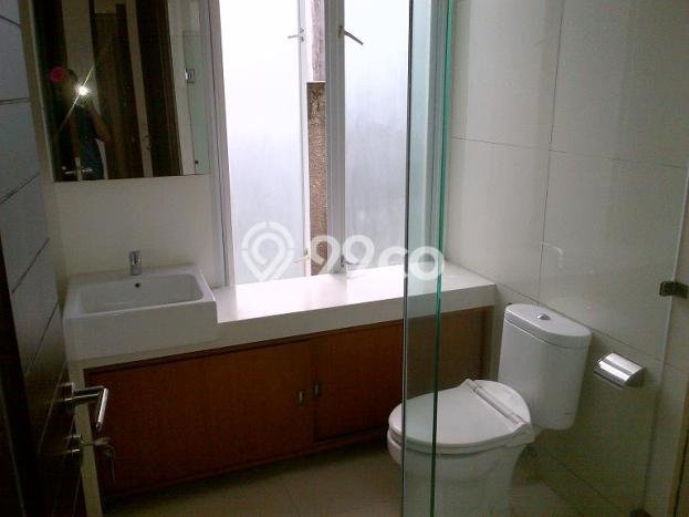 Disewakan Rumah Murah di SCBD Jakarta Selatan Punya 3 KT Disewakan Rumah Murah di SCBD Jakarta Selatan Punya 3 KT