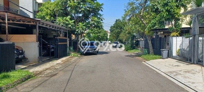PROMO SPESIAL! Rumah Ready Stock lokasi Buah Batu, Bandung, LT 173m² LB 220m² PROMO SPESIAL! Rumah Ready Stock lokasi Buah Batu, Bandung, LT 173m² LB 220m²