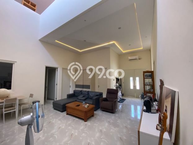 Rumah Minimalis 3 Kamar LT 154m2 di Mulyosari Rumah Minimalis 3 Kamar LT 154m2 di Mulyosari