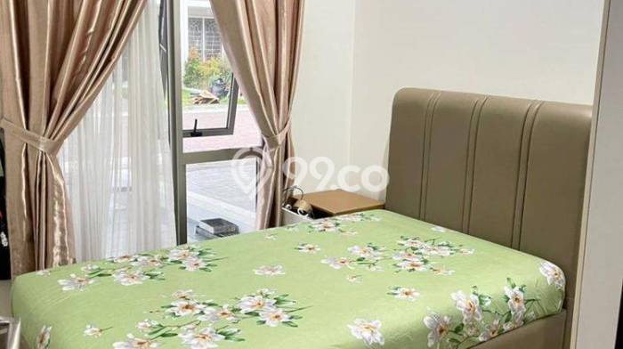 Rumah Terawat LT 120m² / LB 160m² di Kawasan Bisnis Pantai Indah Kapuk, Jakarta Utara Rumah Terawat LT 120m² / LB 160m² di Kawasan Bisnis Pantai Indah Kapuk, Jakarta Utara