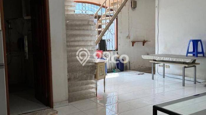 Rumah LT 200m² Desain Minimalis di Kebon Jeruk, Dekat Fasilitas Umum, Jakarta Barat Rumah LT 200m² Desain Minimalis di Kebon Jeruk, Dekat Fasilitas Umum, Jakarta Barat