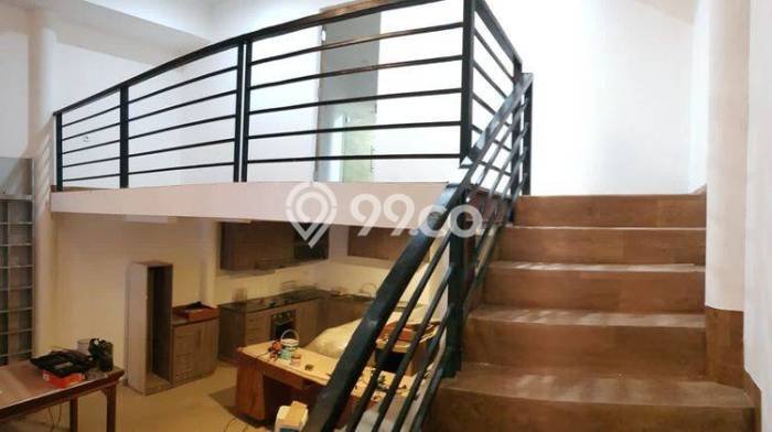 Rumah 3 KT 4 KM di Area Premium Muara Karang, Jakarta Utara Rumah 3 KT 4 KM di Area Premium Muara Karang, Jakarta Utara