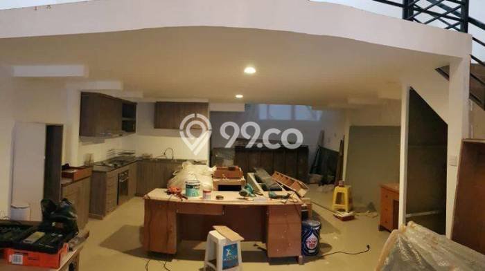 Rumah 3 KT 4 KM di Area Premium Muara Karang, Jakarta Utara Rumah 3 KT 4 KM di Area Premium Muara Karang, Jakarta Utara