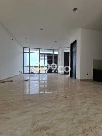 Rumah dengan Lokasi Strategis 3 KT di Pantai Indah Kapuk, Jakarta Utara Rumah dengan Lokasi Strategis 3 KT di Pantai Indah Kapuk, Jakarta Utara