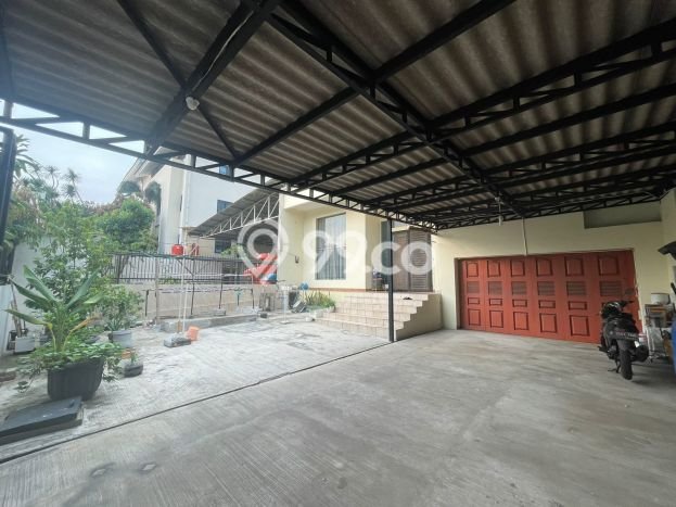 Rumah 2 KT 2 KM di Kawasan Pantai Indah Kapuk, Jakarta Utara Rumah 2 KT 2 KM di Kawasan Pantai Indah Kapuk, Jakarta Utara