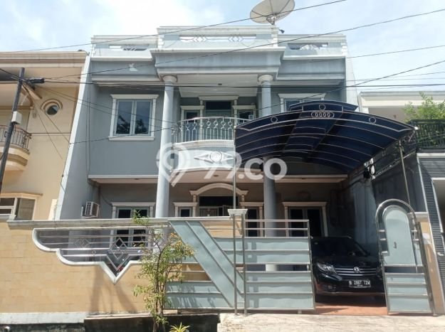 Hunian Nyaman LT 150m² Akses Mudah di Muara Karang, Jakarta Utara Hunian Nyaman LT 150m² Akses Mudah di Muara Karang, Jakarta Utara