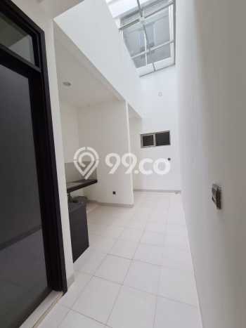 Rumah Elit Modern Siap Huni di Pantai Indah Kapuk Jakarta Utara Rumah Elit Modern Siap Huni di Pantai Indah Kapuk Jakarta Utara