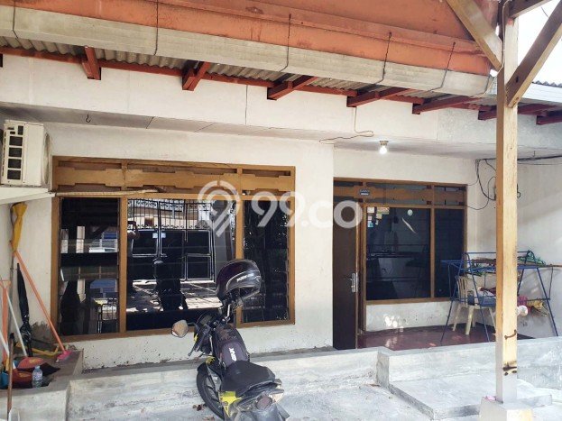 Dijual Rumah Minimalis Bagus Punya 4 KT di Simokerto Surabaya - Dijual Rumah Minimalis Bagus Punya 4 KT di Simokerto Surabaya -