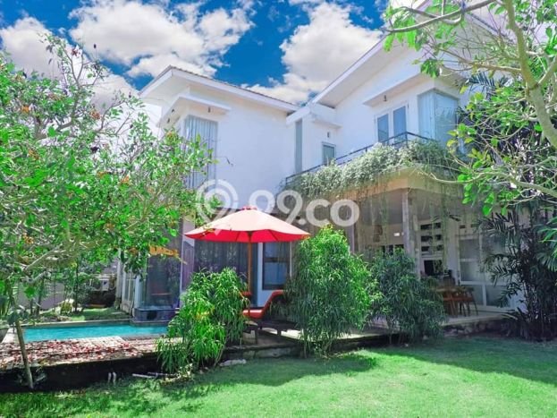 Dijual Rumah Luas Elegan Dengan View Eksklusif di Ungasan, Badung Dijual Rumah Luas Elegan Dengan View Eksklusif di Ungasan, Badung