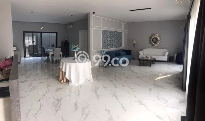 Jual Rumah Mewah Megah Dengan View Eksklusif di Bintaro, Jakarta Selatan Jual Rumah Mewah Megah Dengan View Eksklusif di Bintaro, Jakarta Selatan