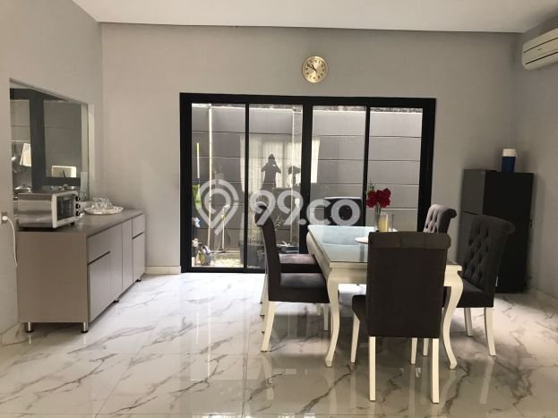 Jual Rumah Mewah Megah Dengan View Eksklusif di Bintaro, Jakarta Selatan Jual Rumah Mewah Megah Dengan View Eksklusif di Bintaro, Jakarta Selatan