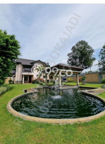 Rumah Elit Modern Siap Huni di Lembang Bandung Rumah Elit Modern Siap Huni di Lembang Bandung