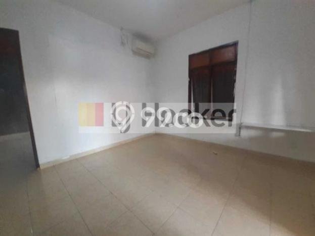 Disewakan rumah area perumahan lokasi strategis akses jalan bagus dekat dengan fasilitas publik Canggu Area lokasi di area Tibubeneng Disewakan rumah area perumahan lokasi strategis akses jalan bagus dekat dengan fasilitas publik Canggu Area lokasi di area Tibubeneng