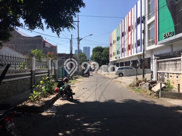 Rumah Luxury Modern Siap Huni di Tidar Surabaya Rumah Luxury Modern Siap Huni di Tidar Surabaya