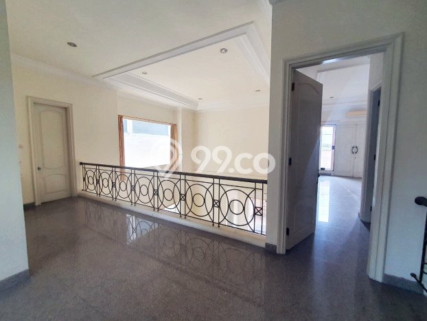 Rumah Kontrakan Surabaya LT 312m2 LB 300m2 Area Dharma Husada Rumah Kontrakan Surabaya LT 312m2 LB 300m2 Area Dharma Husada