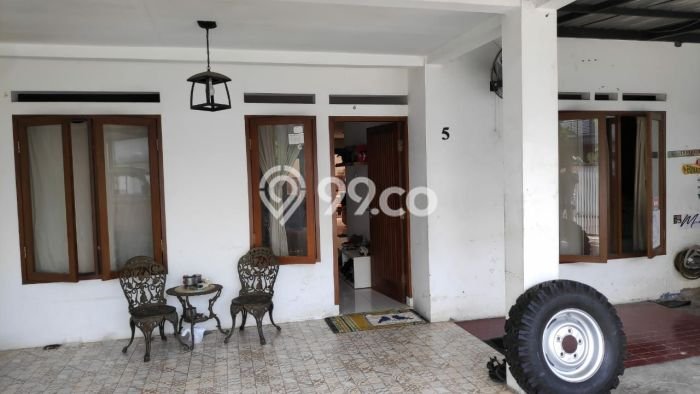 Jual Rumah Strategis Bagus Punya 4 KT di Antapani Bandung SHM Jual Rumah Strategis Bagus Punya 4 KT di Antapani Bandung SHM