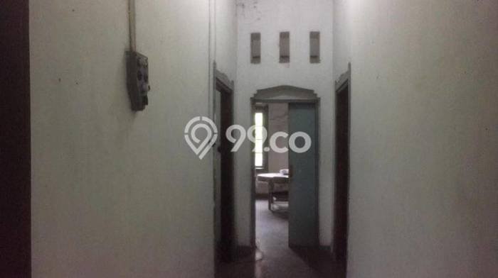 Rumah Mewah LB 253m2 Siap Pakai Desain Elegan di Dago, Bandung Rumah Mewah LB 253m2 Siap Pakai Desain Elegan di Dago, Bandung