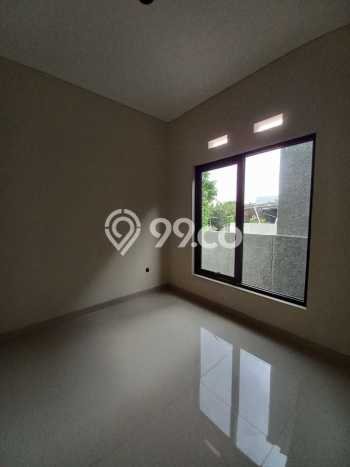 Rumah Elit Modern Tanpa Renovasi di Buah Batu Bandung Rumah Elit Modern Tanpa Renovasi di Buah Batu Bandung
