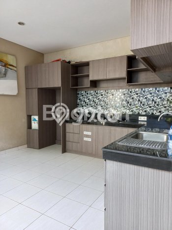 Disewakan Rumah Harga Terjangkau di Batubulan Gianyar dengan 3 KT Disewakan Rumah Harga Terjangkau di Batubulan Gianyar dengan 3 KT