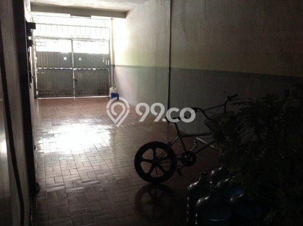 Dijual Rumah 3 KT di Tomang, Jakarta Barat - LT 315m² Dijual Rumah 3 KT di Tomang, Jakarta Barat - LT 315m²
