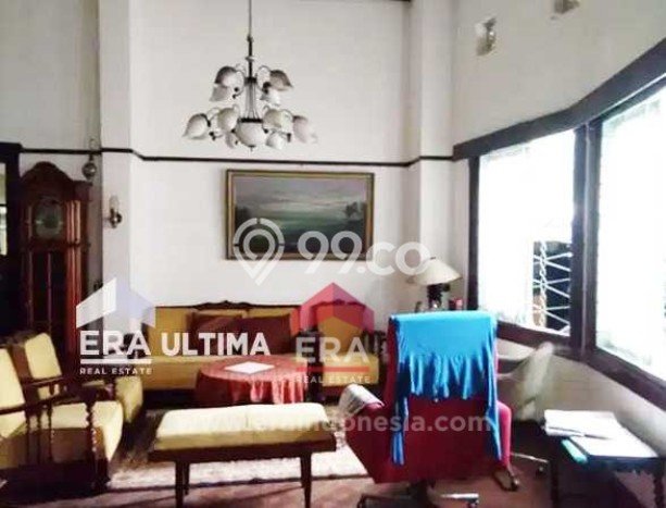 Rumah Luxury Modern Tanpa Renovasi di Sayap Dago Bandung Rumah Luxury Modern Tanpa Renovasi di Sayap Dago Bandung