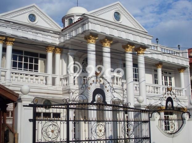 Rumah Bagus di Tanah Sareal, Bogor, Luas Tanah 940m², LB 500m² Rumah Bagus di Tanah Sareal, Bogor, Luas Tanah 940m², LB 500m²