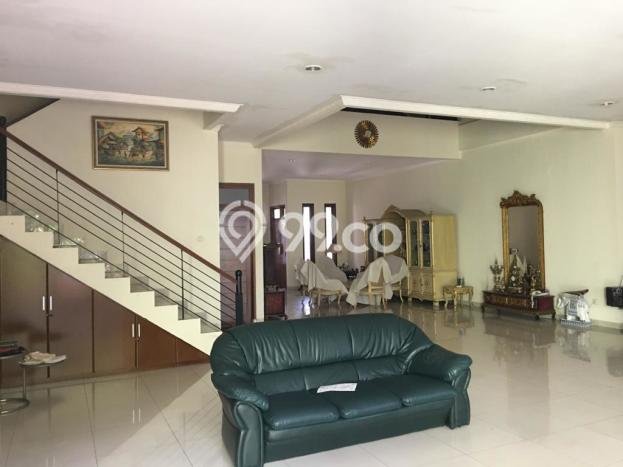 Rumah Elit Modern Siap Huni di Mampang Jakarta Selatan Rumah Elit Modern Siap Huni di Mampang Jakarta Selatan