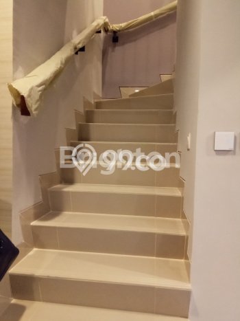 Rumah Minimalis 2 KT di Cibubur Bekasi Rumah Minimalis 2 KT di Cibubur Bekasi