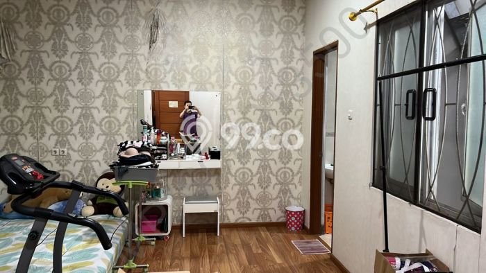 Rumah Mewah Akses Mudah di Jakarta Barat Rumah Mewah Akses Mudah di Jakarta Barat