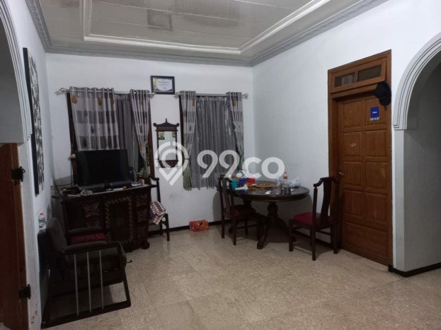 For Sale Rumah 5 Kamar Lokasi Ideal Bagus dan Strategis di Kedungkandang For Sale Rumah 5 Kamar Lokasi Ideal Bagus dan Strategis di Kedungkandang