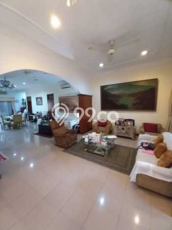 Siap Huni Rumah Mewah 4 Kamar di Kebayoran Baru Dekat ke Mana Saja Siap Huni Rumah Mewah 4 Kamar di Kebayoran Baru Dekat ke Mana Saja