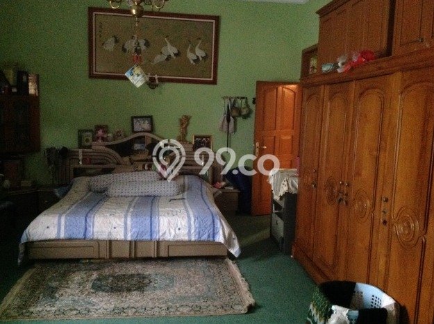 Rumah Mewah LT 584m² / LB 450m² di Kompleks Cluster Pondok Kelapa, Jakarta Timur Rumah Mewah LT 584m² / LB 450m² di Kompleks Cluster Pondok Kelapa, Jakarta Timur