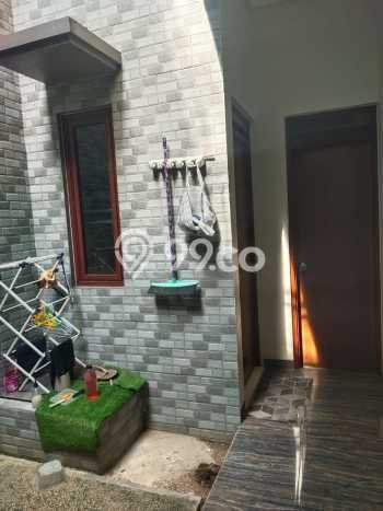 Rumah Elit Modern Tanpa Renovasi di Kayu Putih Jakarta Timur Rumah Elit Modern Tanpa Renovasi di Kayu Putih Jakarta Timur