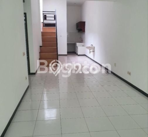 Rumah Minimalis 4 Kamar LT 108m2 di Araya Rumah Minimalis 4 Kamar LT 108m2 di Araya