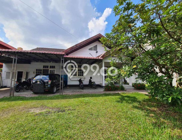 Dijual Rumah 4 Kamar Lokasi Ideal Bagus dan Strategis di Marpoyan Damai Dijual Rumah 4 Kamar Lokasi Ideal Bagus dan Strategis di Marpoyan Damai