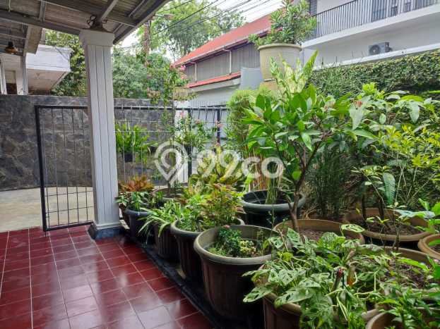 Rumah Luxury Modern Siap Huni di Cideng Jakarta Pusat Rumah Luxury Modern Siap Huni di Cideng Jakarta Pusat