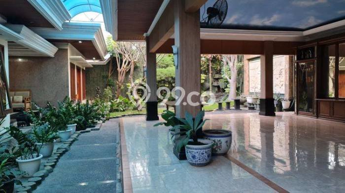 Siap Huni Rumah Mewah 3 Kamar di Laweyan Dekat ke Mana Saja Siap Huni Rumah Mewah 3 Kamar di Laweyan Dekat ke Mana Saja