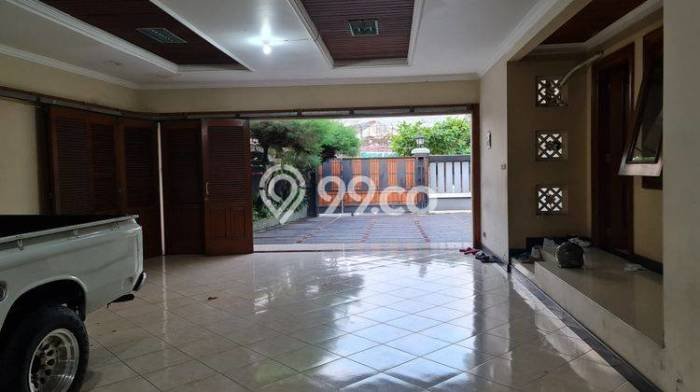 Siap Huni Rumah Mewah 3 Kamar di Laweyan Dekat ke Mana Saja Siap Huni Rumah Mewah 3 Kamar di Laweyan Dekat ke Mana Saja