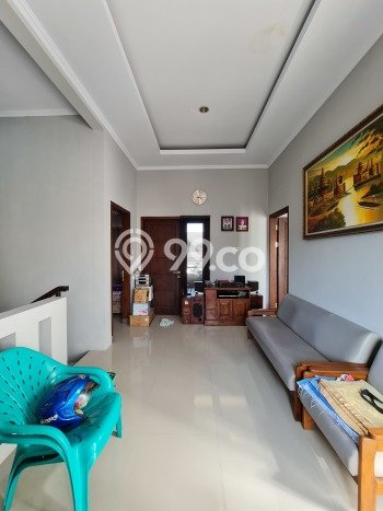 Hunian Cantik Minimalis Lb 240m2 di Gentan, Solo Hunian Cantik Minimalis Lb 240m2 di Gentan, Solo