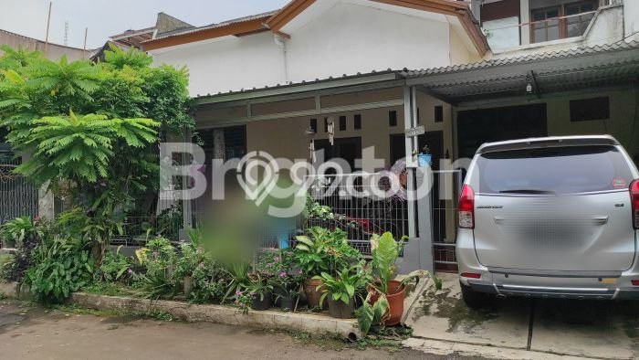 HARGA SPESIAL! Rumah Modern di Cinere, Depok, LT 120m² LB 67m² BISA KPR! HARGA SPESIAL! Rumah Modern di Cinere, Depok, LT 120m² LB 67m² BISA KPR!