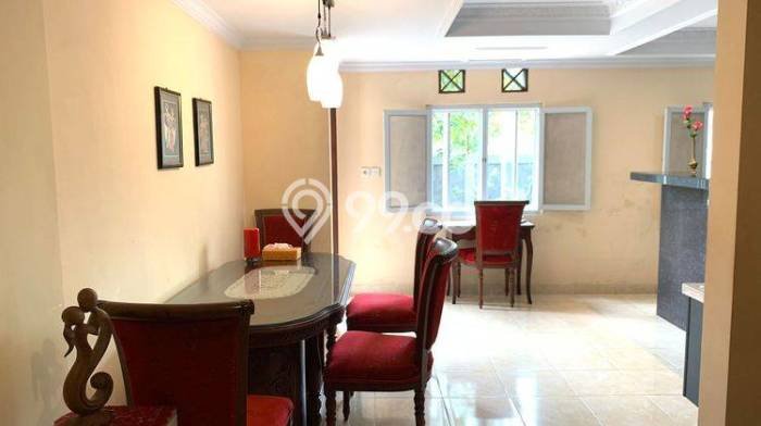 Rumah EXCLUSIVE area Kerobokan Kaja, Badung, LT 260m² Bangunan 223m² HARGA TERBAIK! Rumah EXCLUSIVE area Kerobokan Kaja, Badung, LT 260m² Bangunan 223m² HARGA TERBAIK!