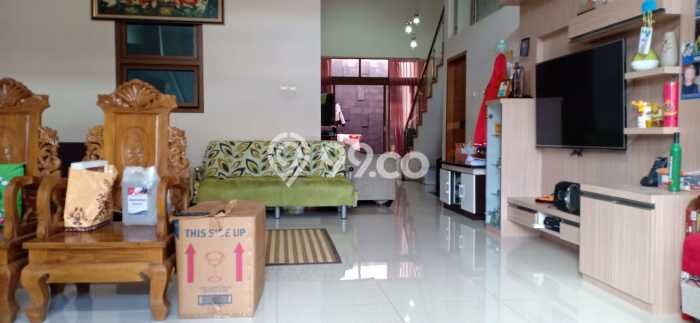 For Sale! Premium House LT 220m2 Desain Elegan di Sarijadi For Sale! Premium House LT 220m2 Desain Elegan di Sarijadi