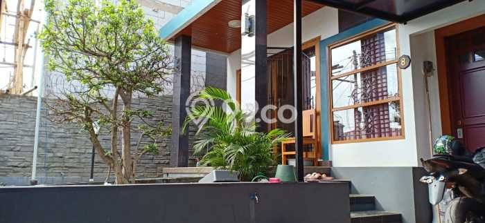 For Sale! Premium House LT 220m2 Desain Elegan di Sarijadi For Sale! Premium House LT 220m2 Desain Elegan di Sarijadi