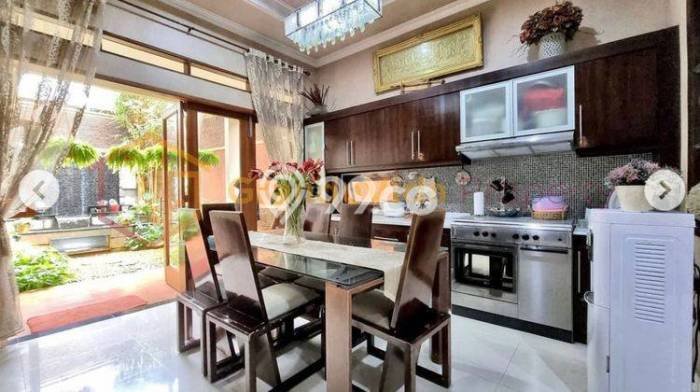 For Sale! Premium House LT 211m2 Desain Elegan di Pejaten For Sale! Premium House LT 211m2 Desain Elegan di Pejaten