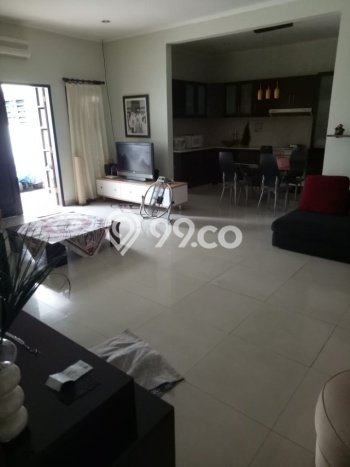 Jual Segera Rumah LT 300m2m² / LB 200m2m² di Jantung Kota , Tangerang Jual Segera Rumah LT 300m2m² / LB 200m2m² di Jantung Kota , Tangerang