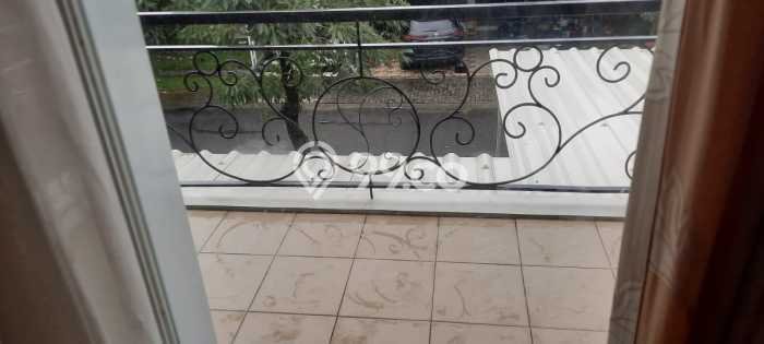 SPECIAL PRICE! Rumah Asri di , Luas 136m2m² Bangunan 120m2m² SPECIAL PRICE! Rumah Asri di , Luas 136m2m² Bangunan 120m2m²